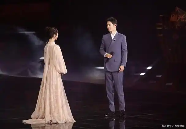 肖战杨紫:娱乐圈的浪漫疑云,是否考虑官宣?