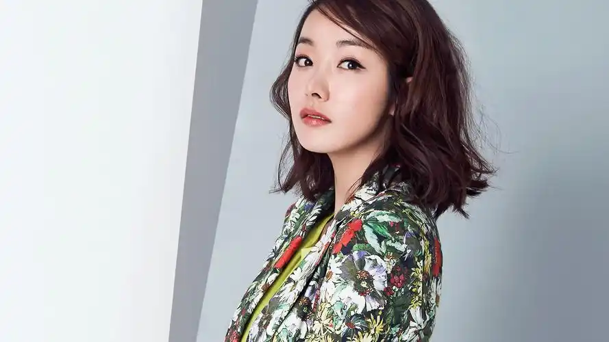 韩国苏怡贤优雅图片win8桌面壁纸韩国明星苏怡贤气质美女清新美女优雅