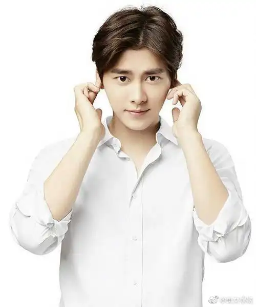 在这次的名单里,有很多新生代演员的加入,比如说陈立农,胡一天,范丞丞