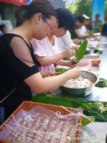剑阁世纪华联全民粽动员包粽子大赛比赛现场照片及视频