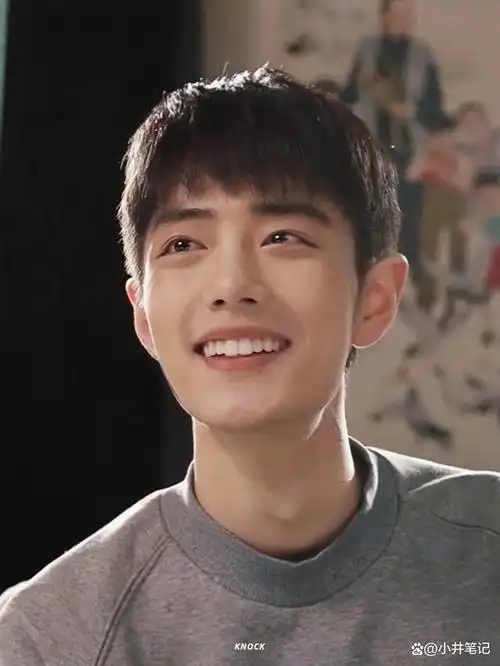 近日,由肖战,李沁领衔主演的年代励志剧《梦中的那片海》正在热播