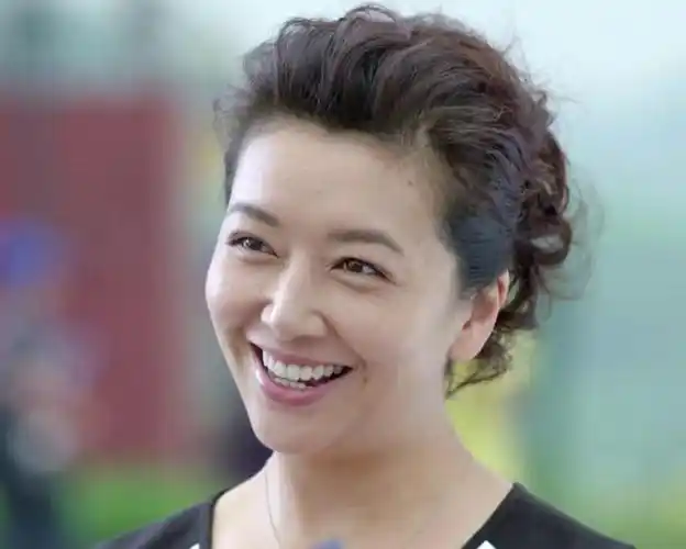 王志文,靳东都没娶到的江珊,为什么最后嫁给了平平无奇的田小洁