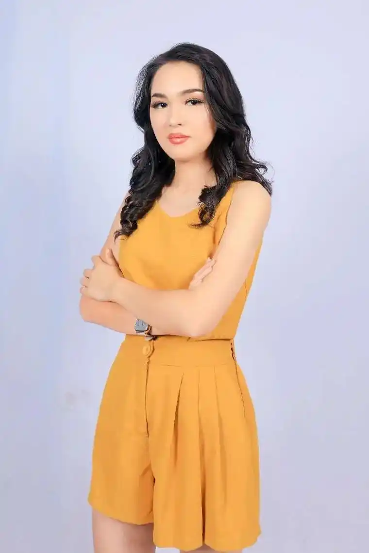 作品上热门 #女歌手日常 #木  - 抖音