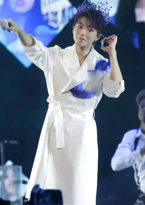 他的表达很含蓄.#王俊凯 #努力去见他 - 抖音