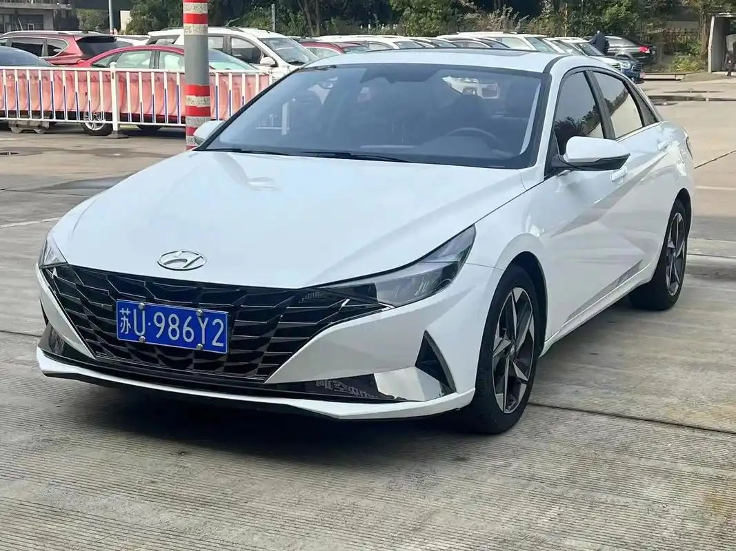 新到22年5月现代伊兰特尊贵版,个人一手