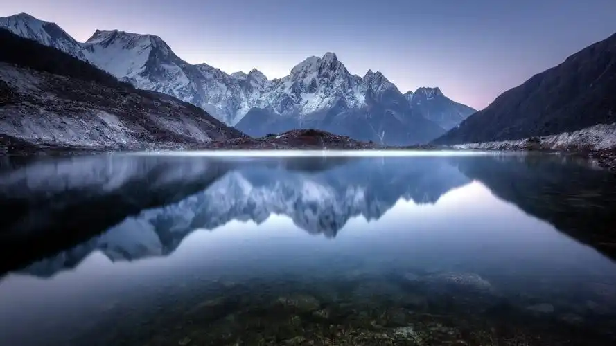 雪山,湖,反射,2021,风景,4k,摄影图片,4k高清风景图片,娟娟壁纸