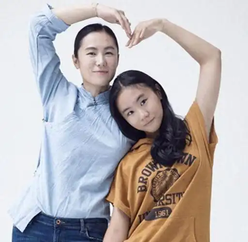 高原不后悔从王菲手中夺走窦唯如今歌手女儿成为了她的骄傲