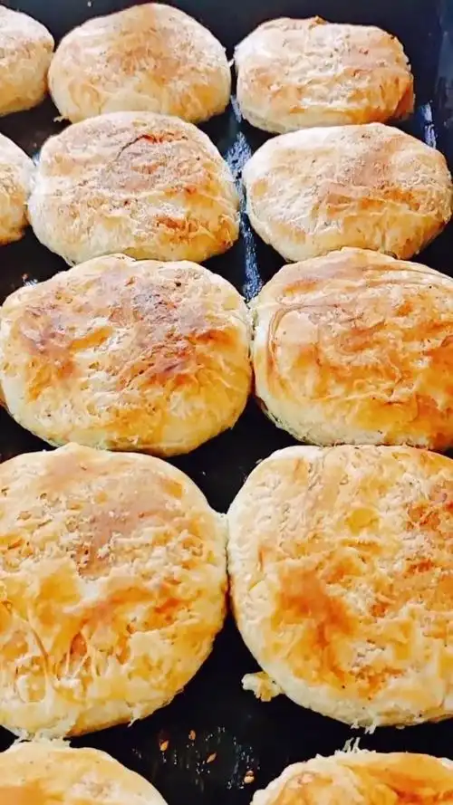 烤箱版五香油酥烧饼,外酥里嫩,老少皆宜,学员加油双击关注,感谢支持!