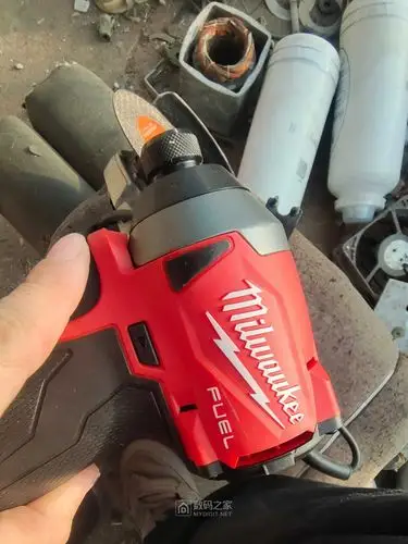 米沃奇2853开箱看看有没有问题