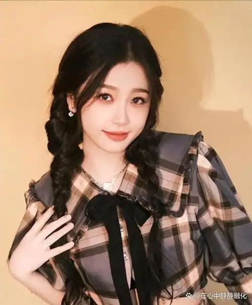 20岁就有5家公司,400亿小公主,虞书欣当明星纯属为了玩