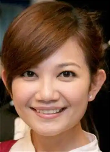 四,下巴尖而有酒窝的人