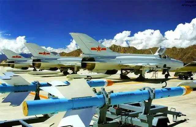 大国空军装备篇还在服役的歼7系列战斗机