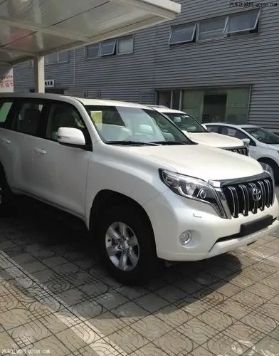 外观霸气耐看 丰田普拉多2.7l购车经历