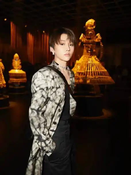 刘雨昕巴黎时装周##刘雨昕dior迪奥巴黎时装周