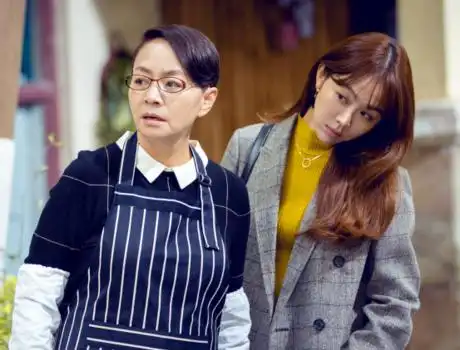 《亲爱的她们》开播,张若昀发文:一起感受最温暖的她们