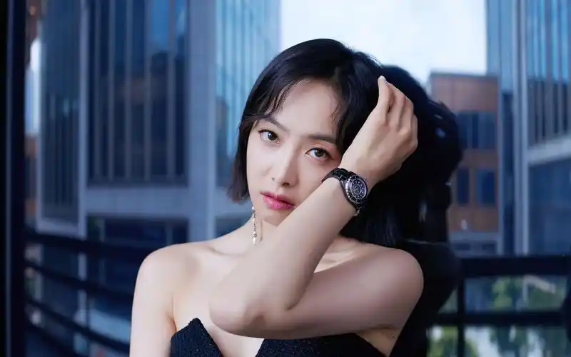 宋茜低胸性感礼服图片 06 1920*1200