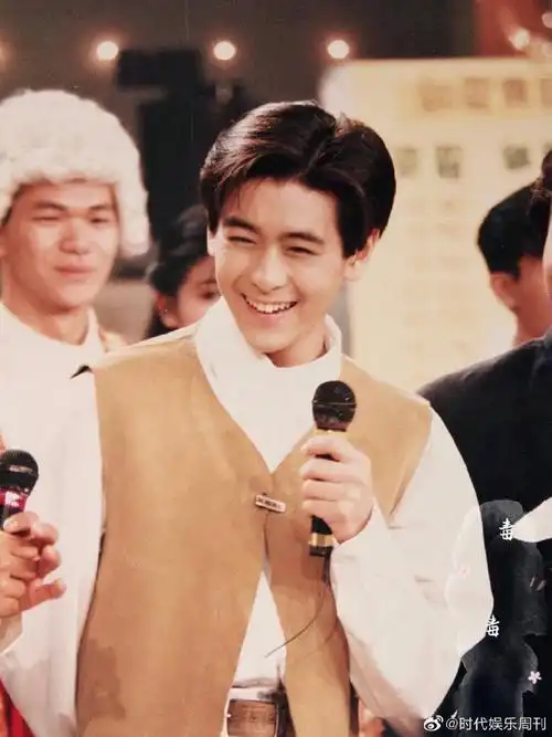 就是说年轻的林志颖真的好帅啊!很难不心动的程度了家人们!