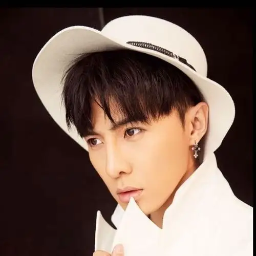 唐禹哲工作小花絮