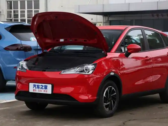 合众汽车 哪吒v 2021款 长续航娱乐版升级型