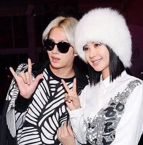 【图】金希澈李菲儿出席李相奉30周年大秀 《如果爱》两人加盟