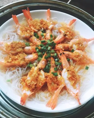 家有阿蕾做的蒜蓉粉丝开边虾