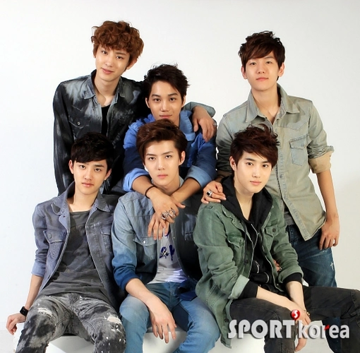 exo-k集体照,有没有这张的原图啊!求原图9191