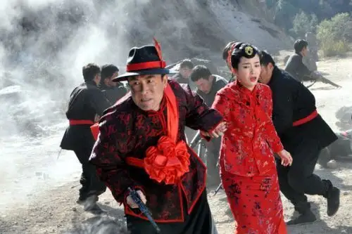 《嫂子嫂子》开播 肖荣生圣诞节"迎娶"李晟