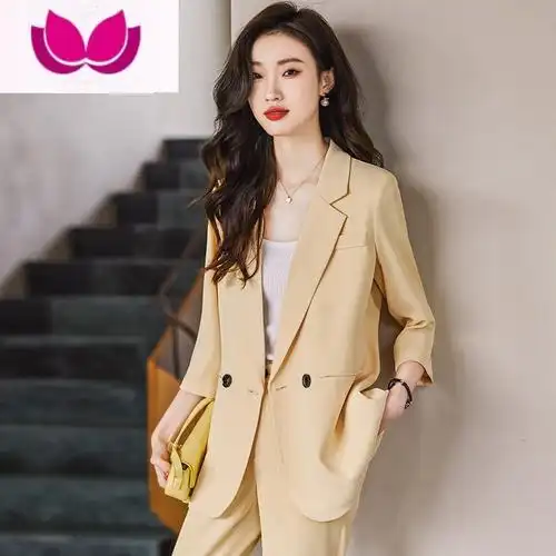 七斓休闲西装外套女大码夏季薄款韩版高级感职业装白色小西服套装