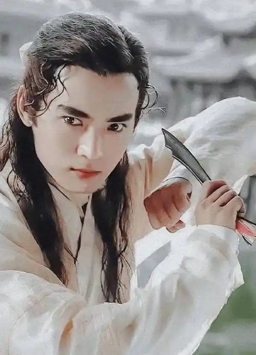 焦恩俊:一眼万年的古装剧男神,容貌演技俱佳,却两婚两离_角色_仪态