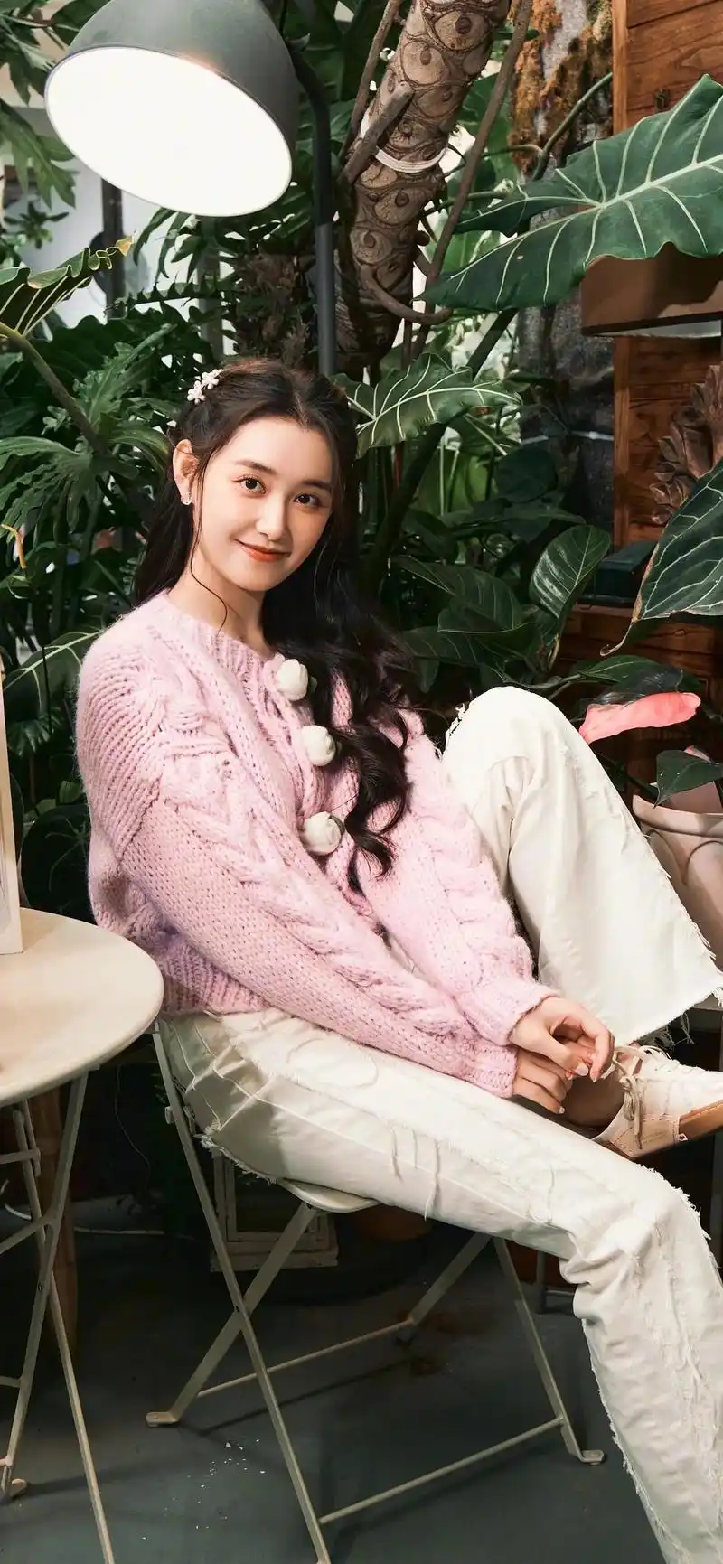 明星壁纸分享蒋依依一起追剧今日分享明星蒋依依