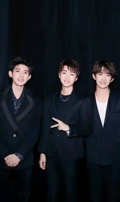 近日,tfboys成员易烊千玺,王俊凯,王源三人被拍到一同现身虎年春晚