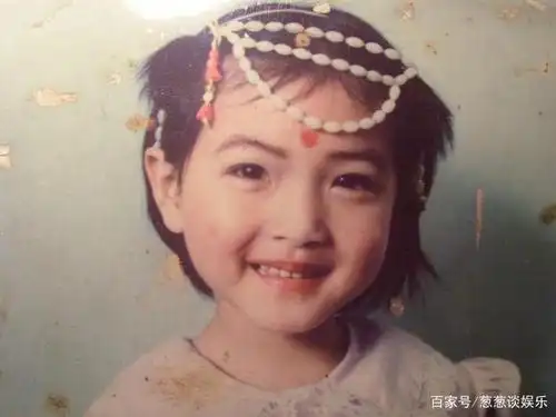 女儿都两岁了,老公迟迟不露面?其实万茜早就开始晒老公了