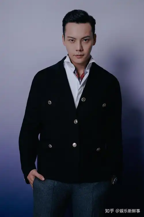 陈伟霆受邀出席央视国庆晚会 献唱《守护》