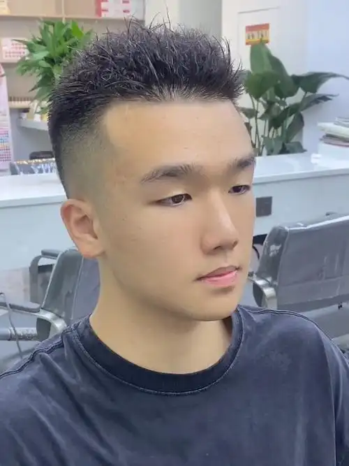 后背毛刺喜欢运动发量稀少者首选