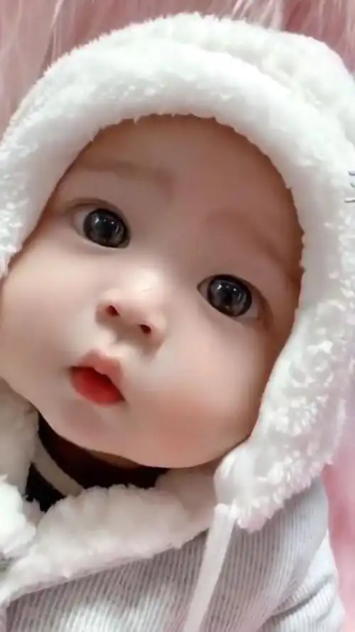 好可爱的小宝宝啊
