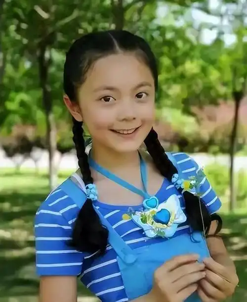 回顾张译没有说错赵今麦和张子枫已走上两条截然不同的大路