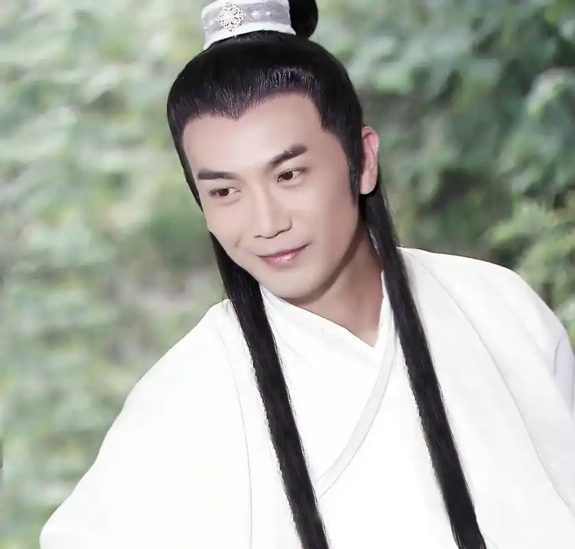原创被称"古装第一美男子",精通多国语言,43岁不火竟因爱挑戏