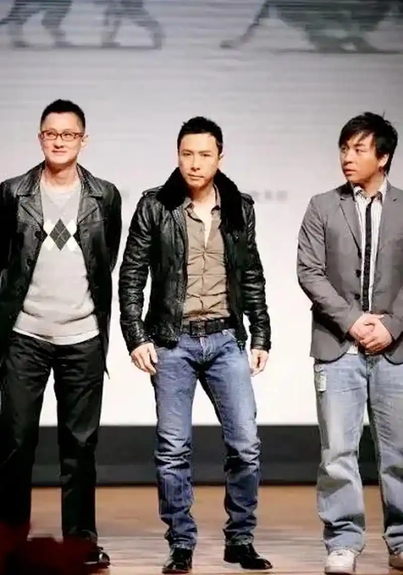 从左到右,甄子丹身高178,释小龙身高176#我要上热门