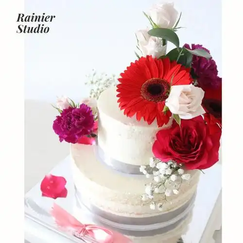 customizedweddingcake