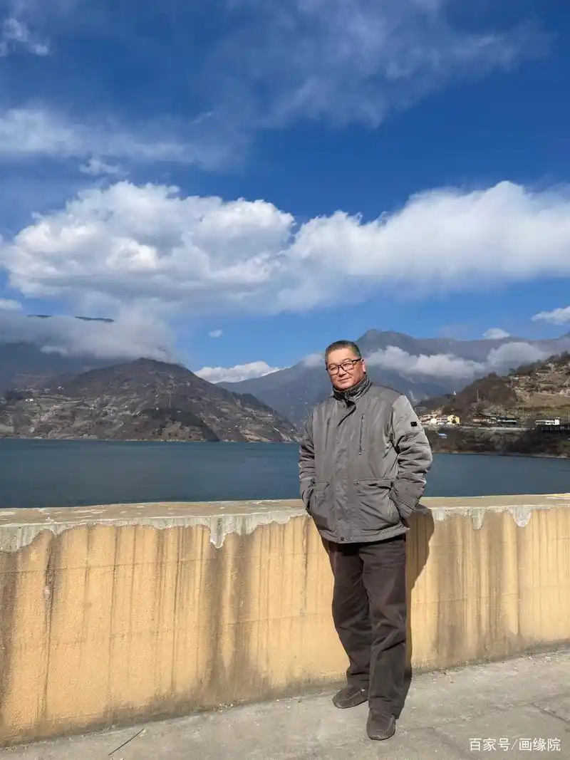 张国良画家山水画作品赏析