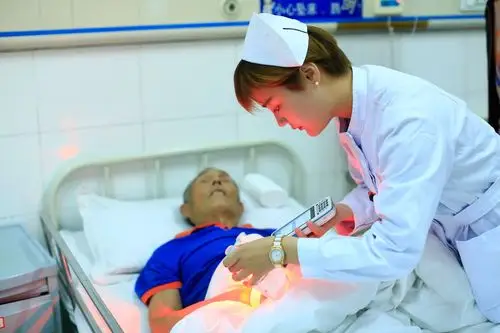 直击普通护士在病房里度过的"护士节"