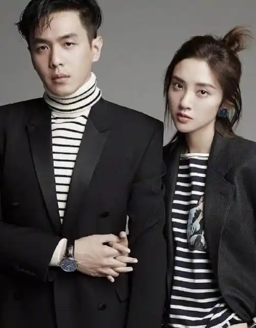 原创唐艺昕自曝曾拒绝张若昀求婚首谈纹身由来相爱多年感情很甜蜜