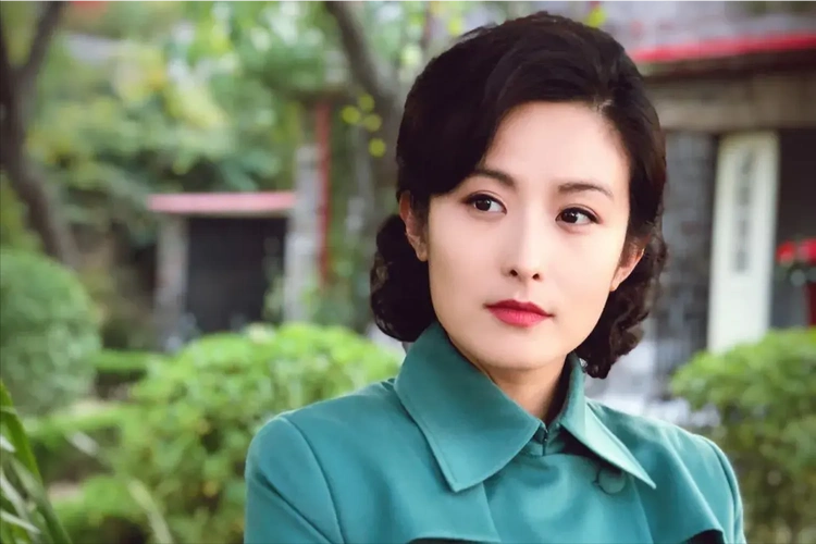 回顾徐百慧出道18年零绯闻40岁仍风韵犹存