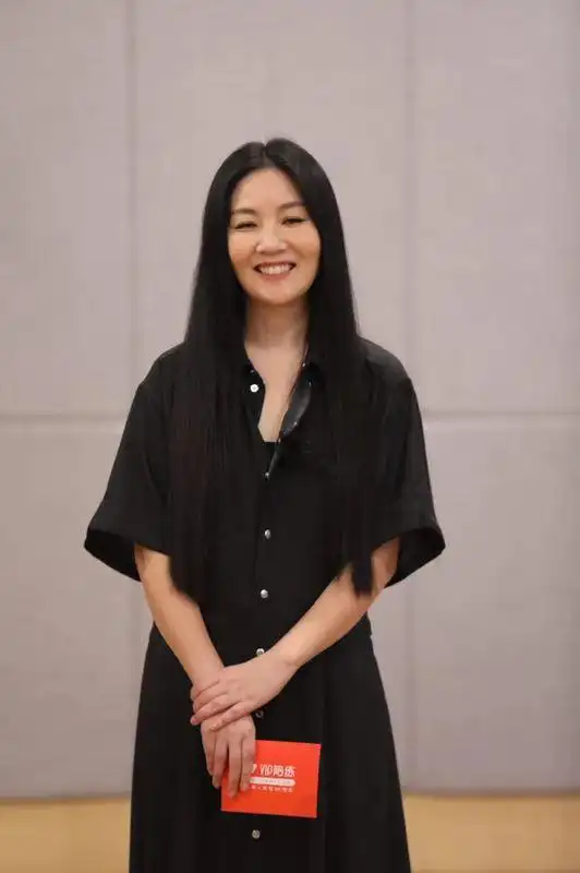 《天才小琴童》迎"踢馆赛" 看李泉,丁薇破解弹琴困惑