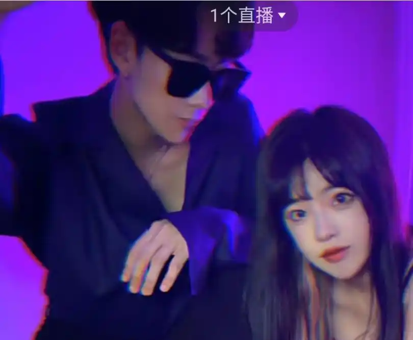 林锡与郝一点再度合拍被粉丝质疑又换人了点赞量高达11万