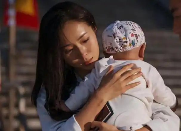 文艺女神江一燕人设翻车全网群嘲现在过得怎么样