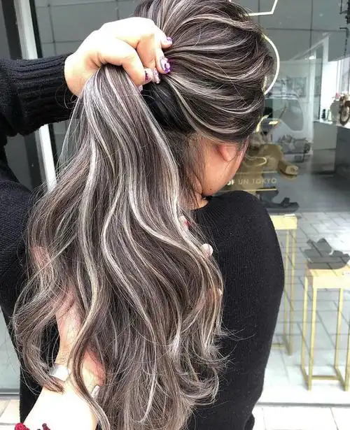 挑染几缕头发的图片大全,染发图片,发型图片