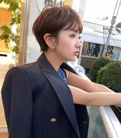 超级减龄显年轻#发型设计