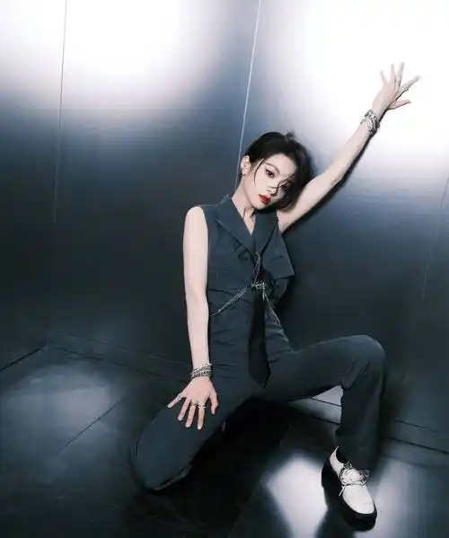 喻言时尚大片写真合集