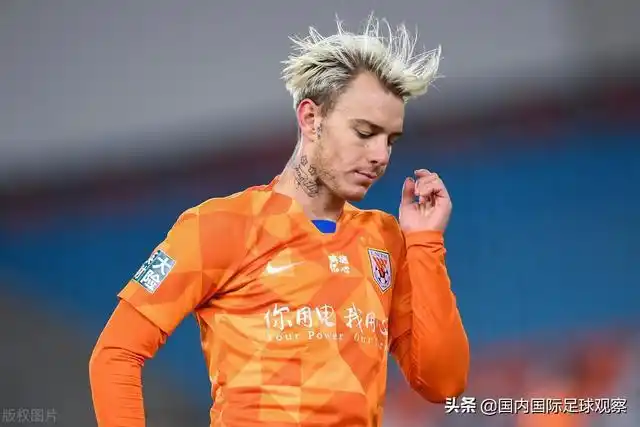 山东鲁能泰山队旧将格德斯第97分钟读秒绝杀!前江苏苏宁外援助攻